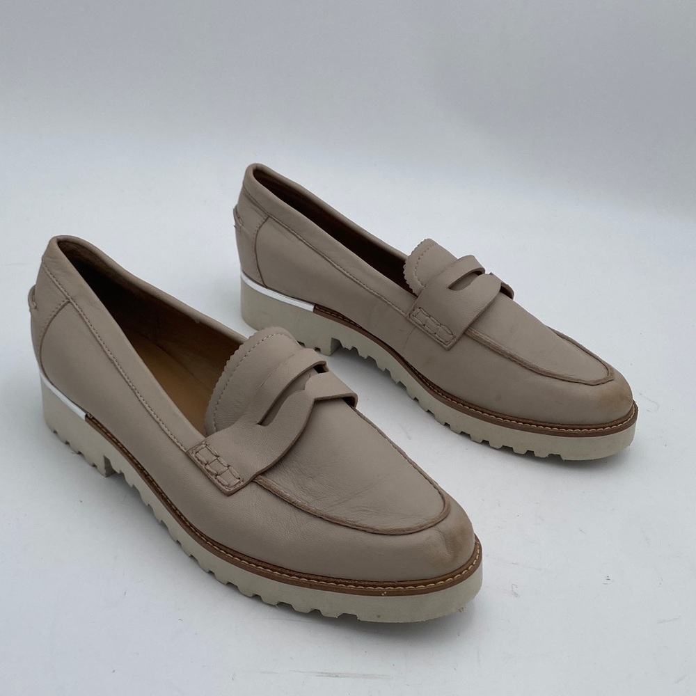 Franco Sarto Women's Tan penny Loafers leather 8.5 casual office retro Y2K